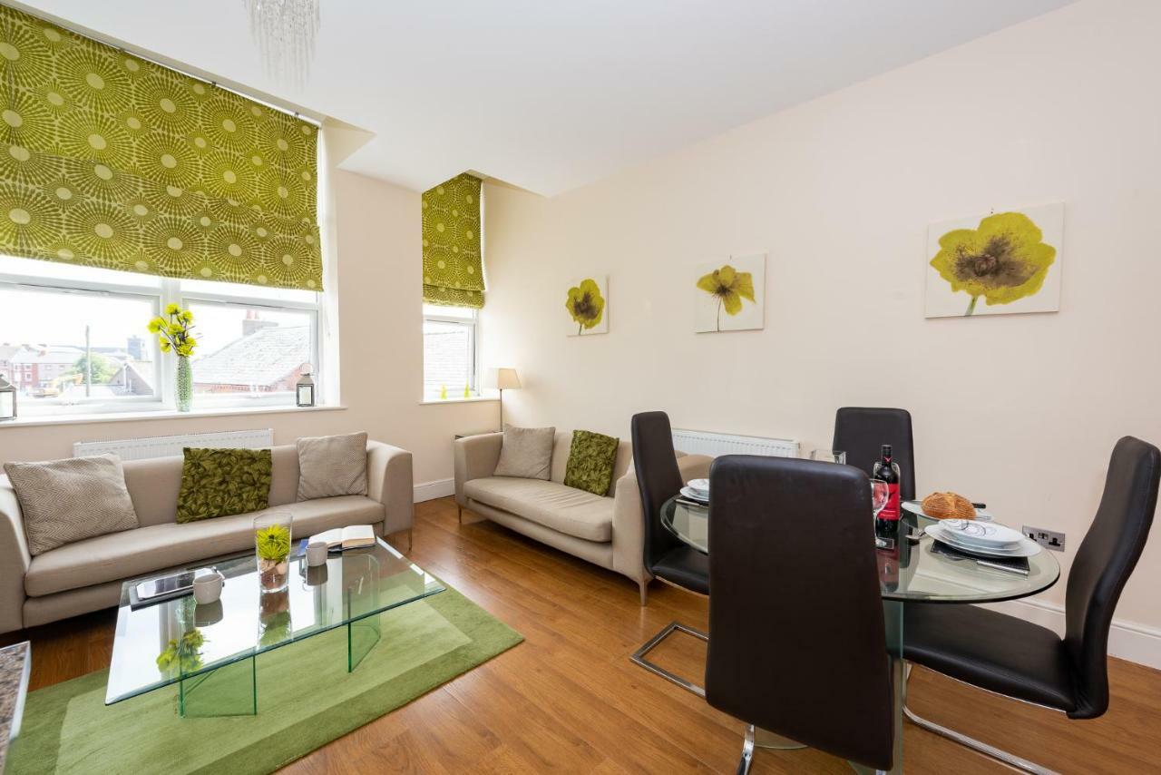 Waterview Deluxe Apartments Barrow-in-Furness Bagian luar foto