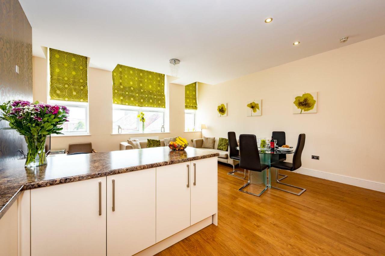 Waterview Deluxe Apartments Barrow-in-Furness Bagian luar foto